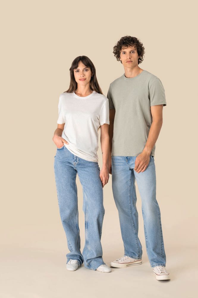 SP325 - Ecologisch uniseks T-shirt in biokatoen en linnen